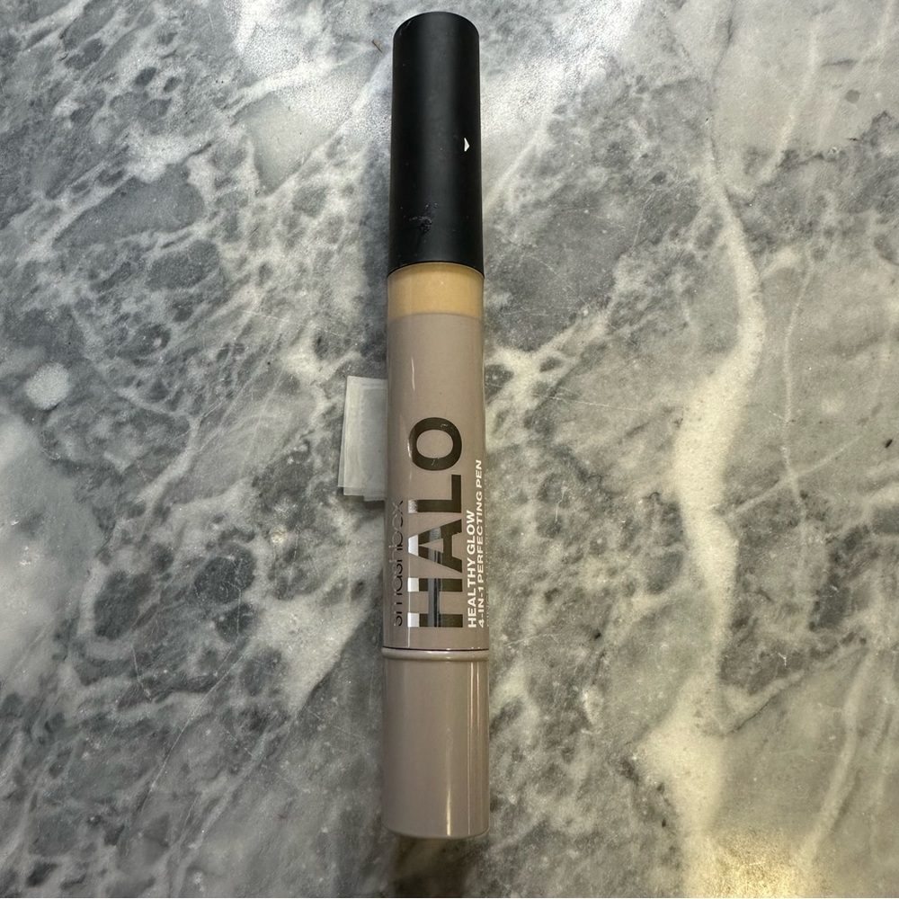 Smashbox Halo Health Glow‎ Concealer F30N